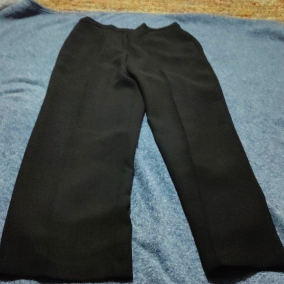 Elegant Black Faux Fur-Trimmed pants Set - Picture 6 of 7